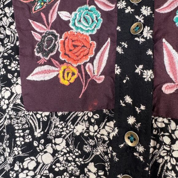 Anthropologie Blouse Medium Black Ivory Floral Embroidered Rayon Western Boho - Picture 13 of 13